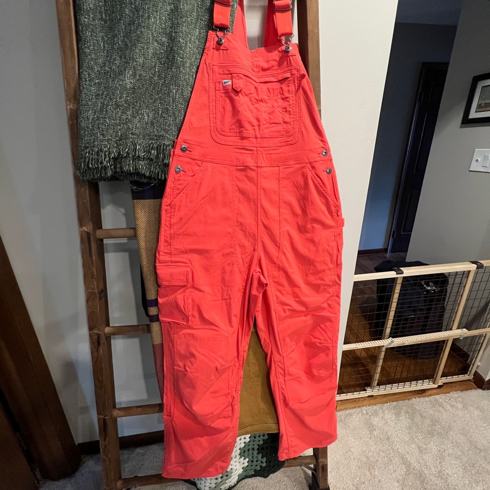 Duluth Trading Co Orange overalls with Adjustable Straps
